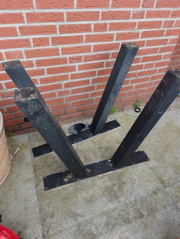 Stevige stalen tafelpoten - Set van 2 gratis