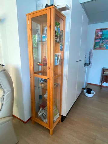 vitrinekast