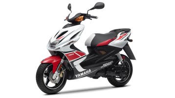 Gezocht: Yamaha Aerox 50th Anniversary in nette staat