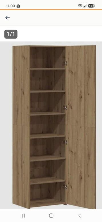 GEVRAAGD kast met veel planken