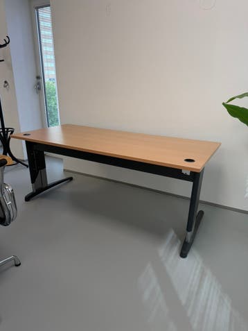 Bureau 180 x 70 gratis