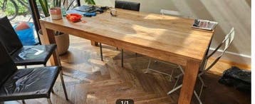 Teak houten tafel 100x200 cm met 3 bruine stoelen