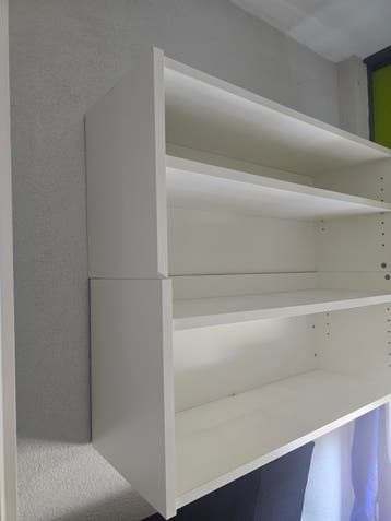 Muurkastje, wit, 80x28x69 cm, prima staat