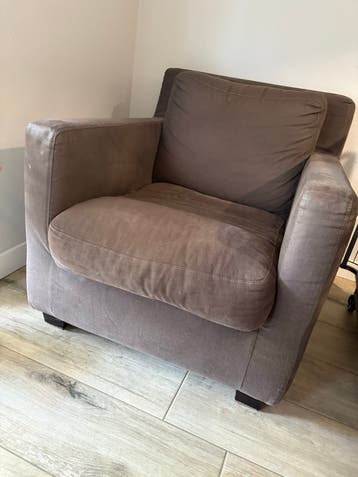 Gratis donkerbruine stoel, 77x95x75, ophalen in Bornsche