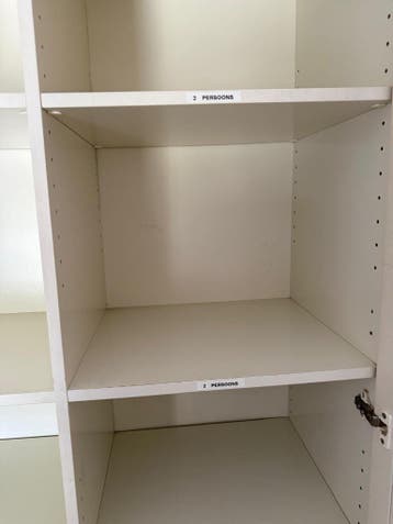 Witte kast met deuren - 180x190x36 cm