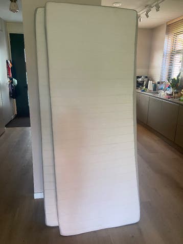 2 Matrassen IKEA gratis