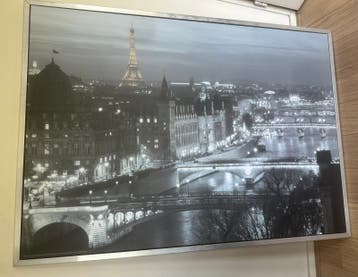 Zwart/wit foto met lijst Parijs