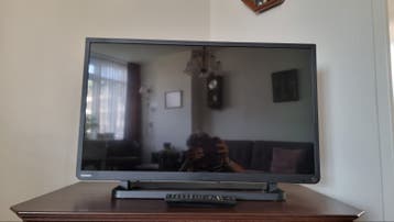 Toshiba 32L443D LCD TV - 80 cm (32 inch) HD Ready