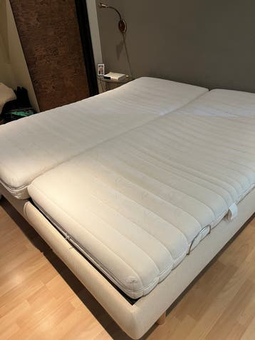 Twee persoons bed losse elementen