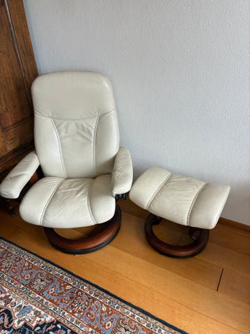 GRATIS Leren Relaxfauteuil met Voetenbank - Crème