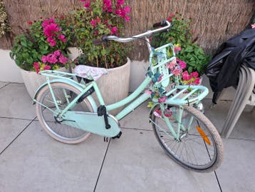 Mintgroene meisjes fiets 24/26 inch