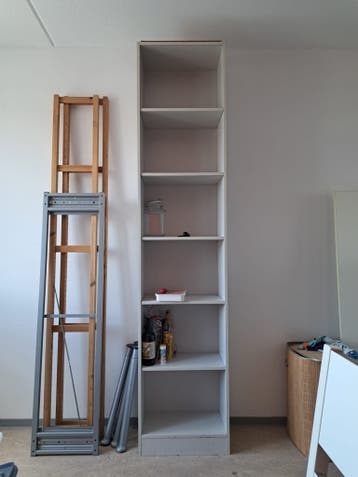 Hoge kast