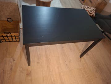 Zwarte eettafel ikea