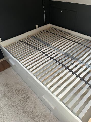 IKEA Bed 140x200cm met 4 opberglades (excl. lattenbodem)