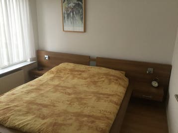 2 persoons bed en matras, gratis