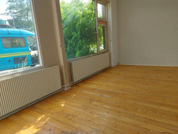 Gratis houten vloer ca. 24 m2