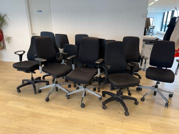 16x Bureaustoel gratis afhalen in Capelle a/d IJssel