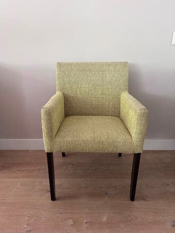 6 Eetkamerstoelen lichtgroen gratis af te halen