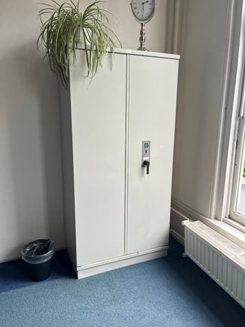 Grote kluis gratis ophalen.