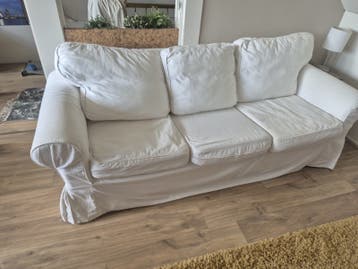 Nette en fijne ikea EKTORP - hoezen wasbaar - zsm ophalen!