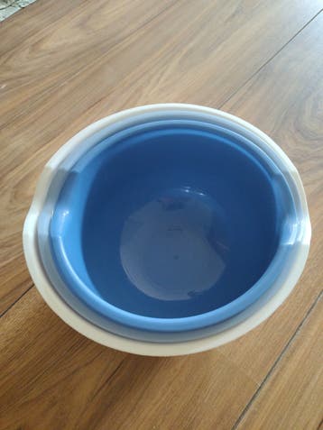 3 Nieuwe plastic beslagkommen - blauw en wit