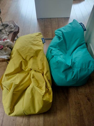 Twee Sugarpufy zitzakken - Geel en Turquoise