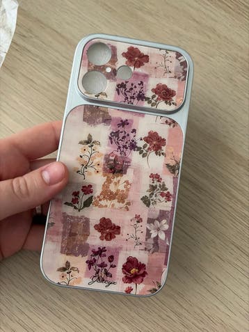 Bloemen telefoonhoesje voor iPhone 17