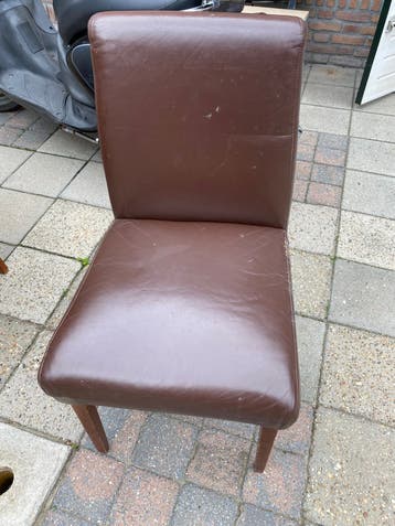 4 stoelen