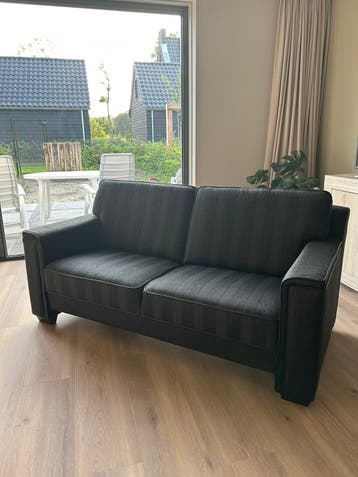 Antraciet/zwarte bank