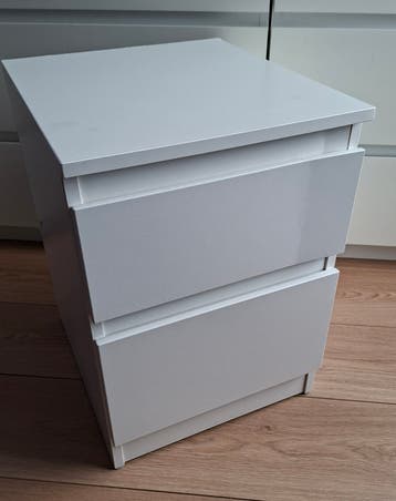 IKEA KULLEN nachtkastje met 2 lades