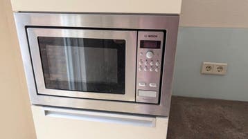 Gratis af te halen keuken inclusief apparatuur (excl. koelka