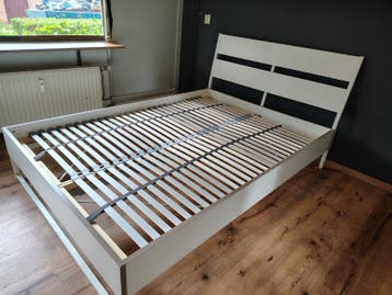 GRATIS IKEA TWEEPERSOONSBED INC LATTENBODEM L210XB145