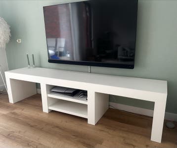 Strak wit tv-meubel