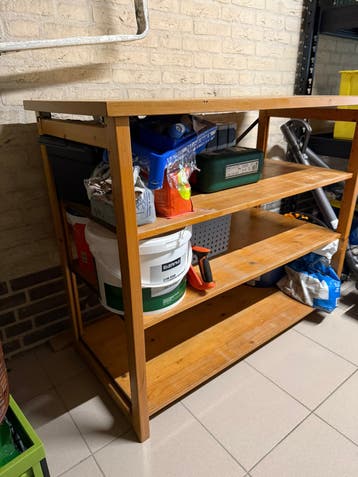 Gratis houten stellingkast