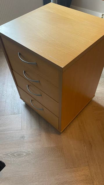 Gratis ladekast 48,4 x 45,0 x 68,2 cm