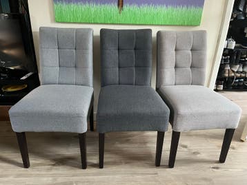Set van 6 gestoffeerde eetkamerstoelen in grijs