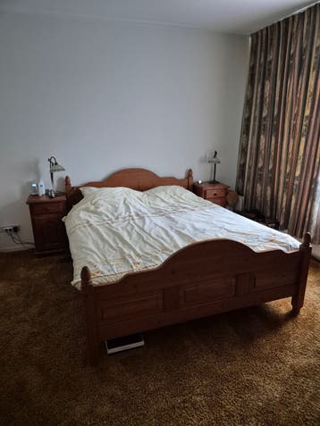 Complete slaapkamer klein prijsje