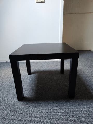 Zwart Bijzettafeltje