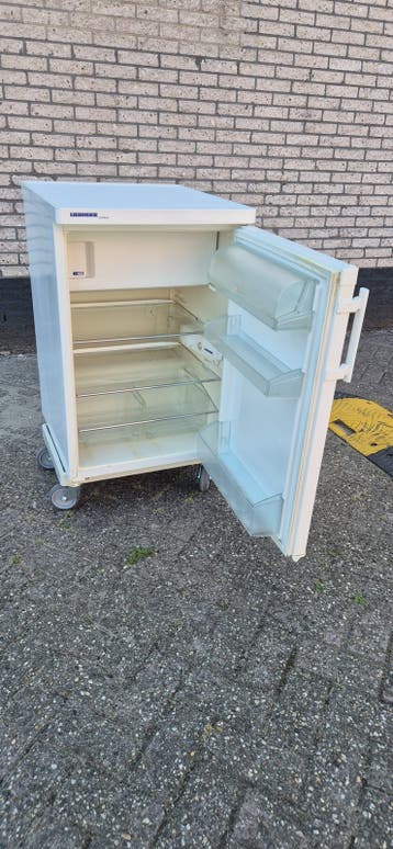 Wasmachines koelkasten koelvries combi