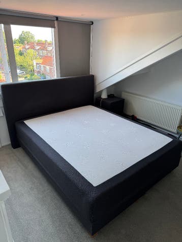 Tweepersoons 160x200 boxspring / matrasbodem - GRATIS