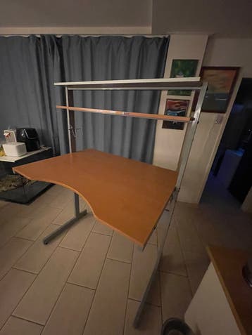Sta of zit bureau 120 cm breed 90 cm diep 180 hoog