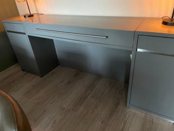 Modern Bureau Meubel met LED Verlichting - 240x90x45 cm