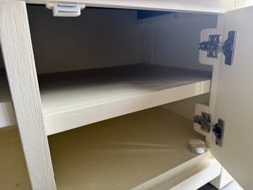 TV-meubel wit met zwart blad