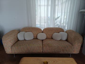 Designbank Cloud Sofa van Moooi  (by Marcel Wanders)