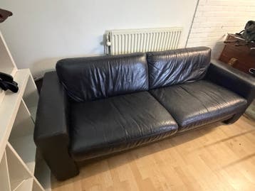 Comfortabele 2-zitsbank van zwart leer