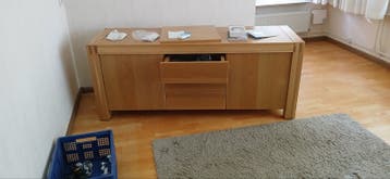 Licht eiken kast zgan. Snel ophalen!!!