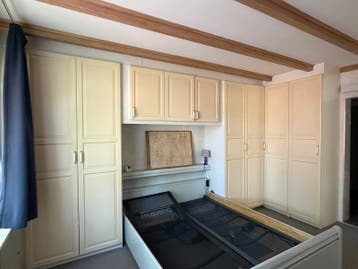 Gratis IKEA PAX Kastenwand met hoekkast - zelf te demonteren