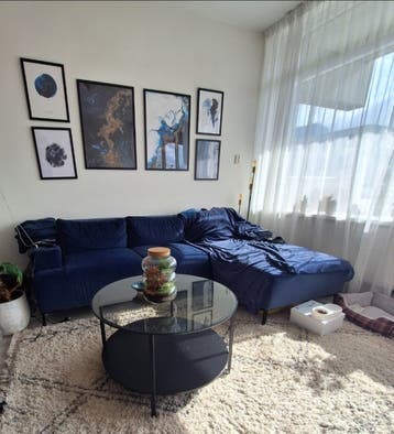 Gratis hoekbank blauw Fluweel uiterlijk 15 juli ophalen