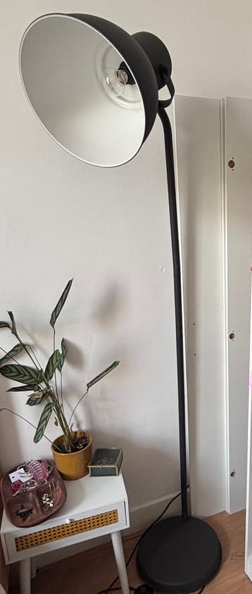 Ikea lamp gratis