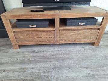 Tv kastje